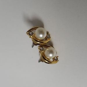Wonderful every day small gold tone pearl and diamond earrings